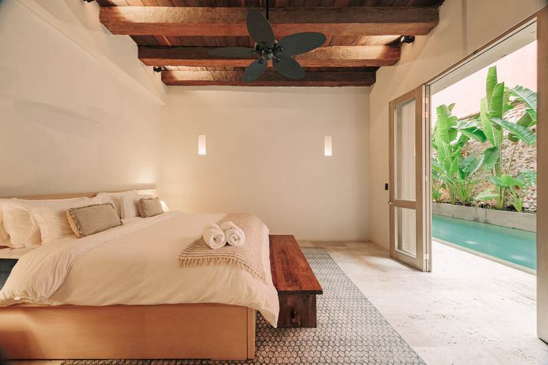 Room 2 — Wood beams and garden